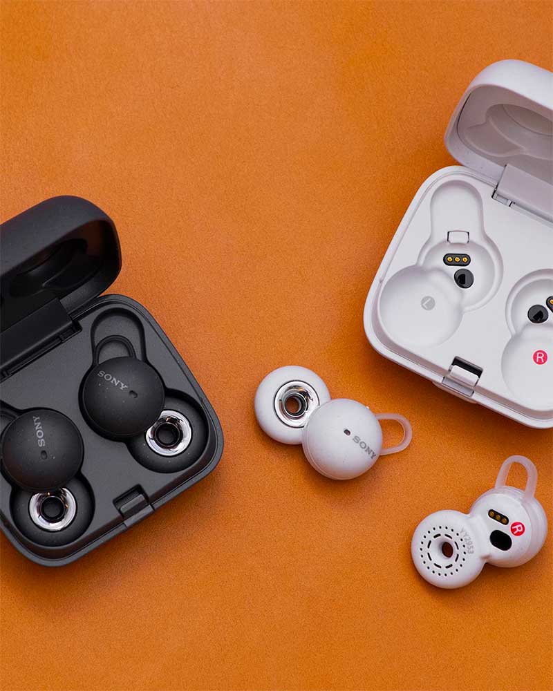Complete Guide to the Best Travel Gear: Earbuds