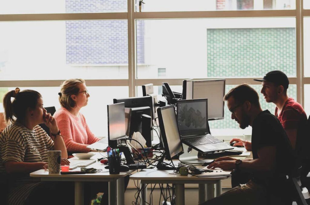 How to Know If A New Workplace Is Right For You