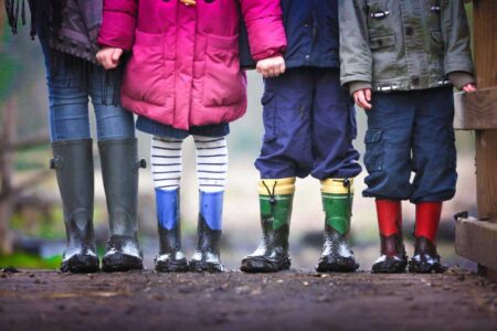 Raise Happy, Healthy Kids With the Right Tips