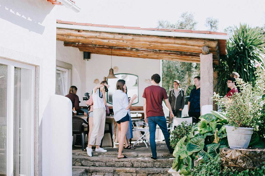 How to Keep Your Guests Cool at Your Backyard BBQ