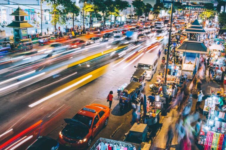 What to Consider When Planning Your Family Getaway to Bangkok